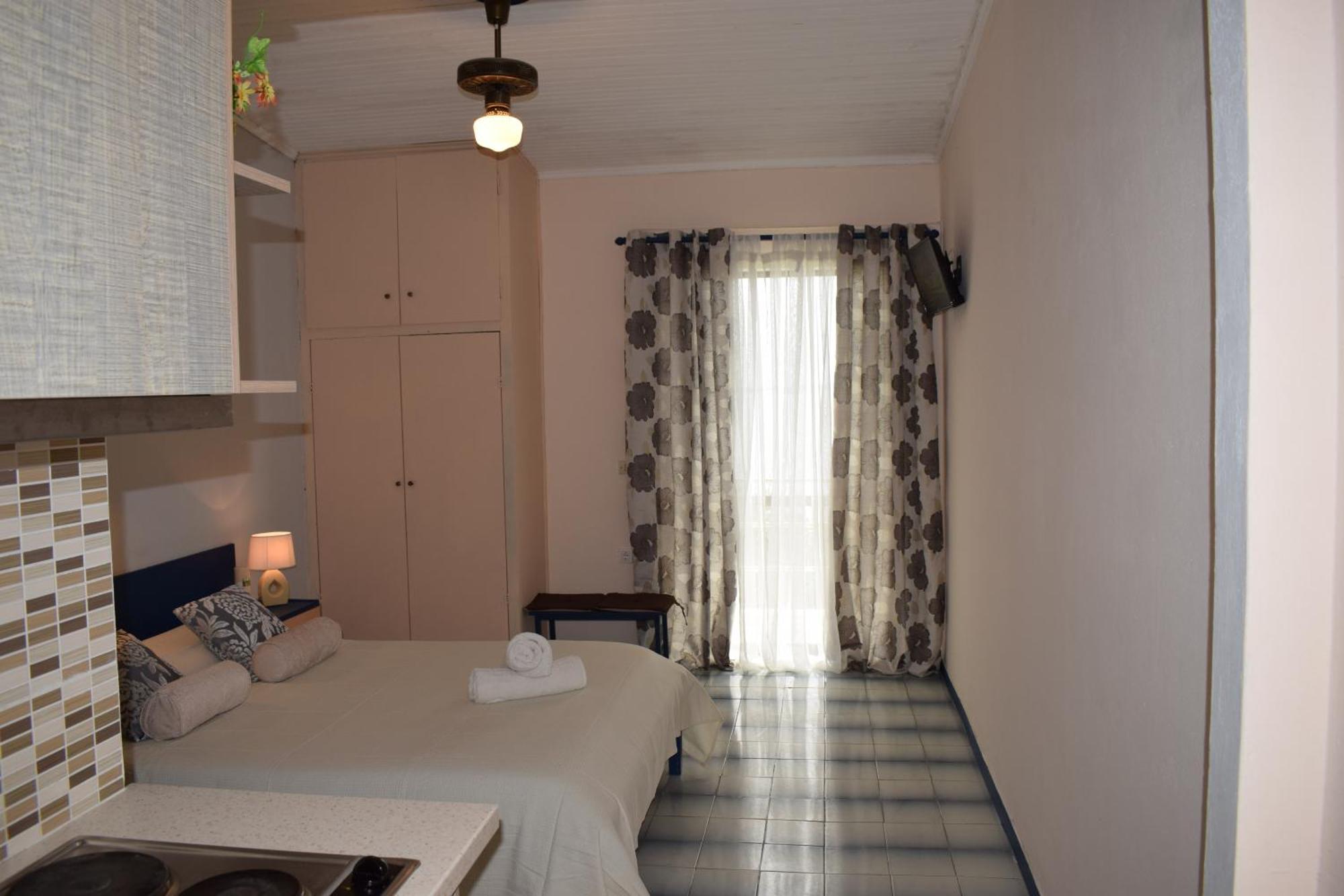 Aparthotel Paradisus *